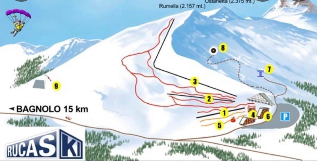 White Appartament Bagnolo Piemonte Eksteriør billede